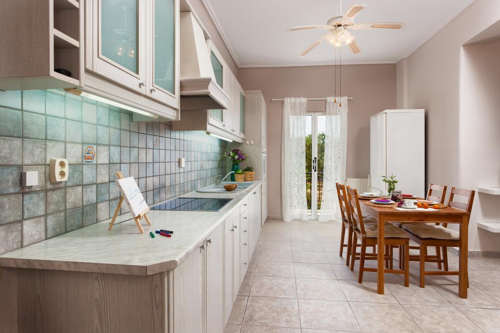 Galatea Apartment Kypseli Exterior photo