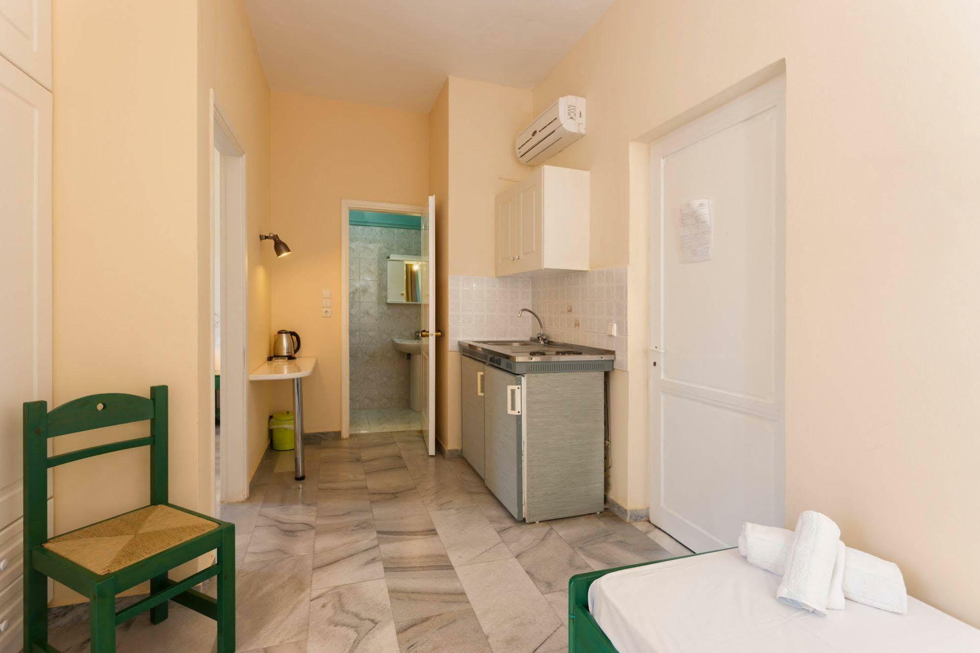 Galatea Apartment Kypseli Exterior photo