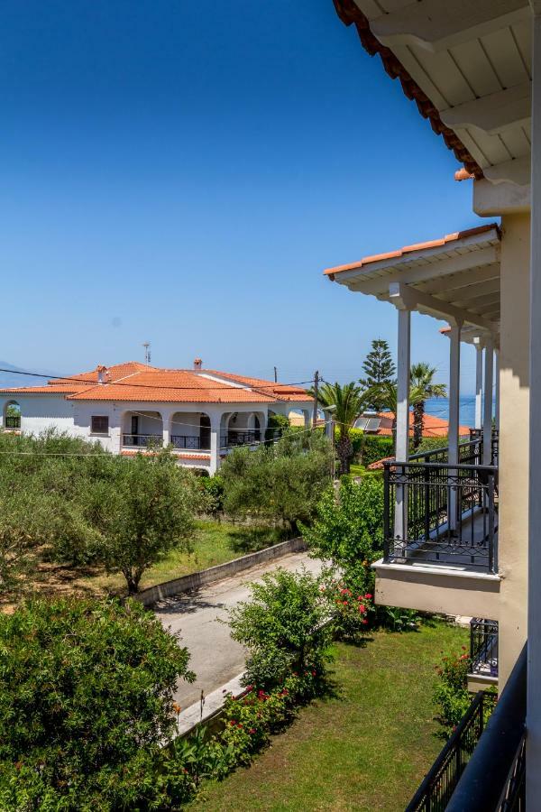 Galatea Apartment Kypseli Exterior photo